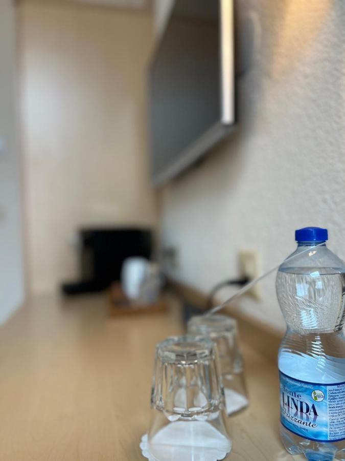Hotel Felmis Self Check-In Horw Esterno foto