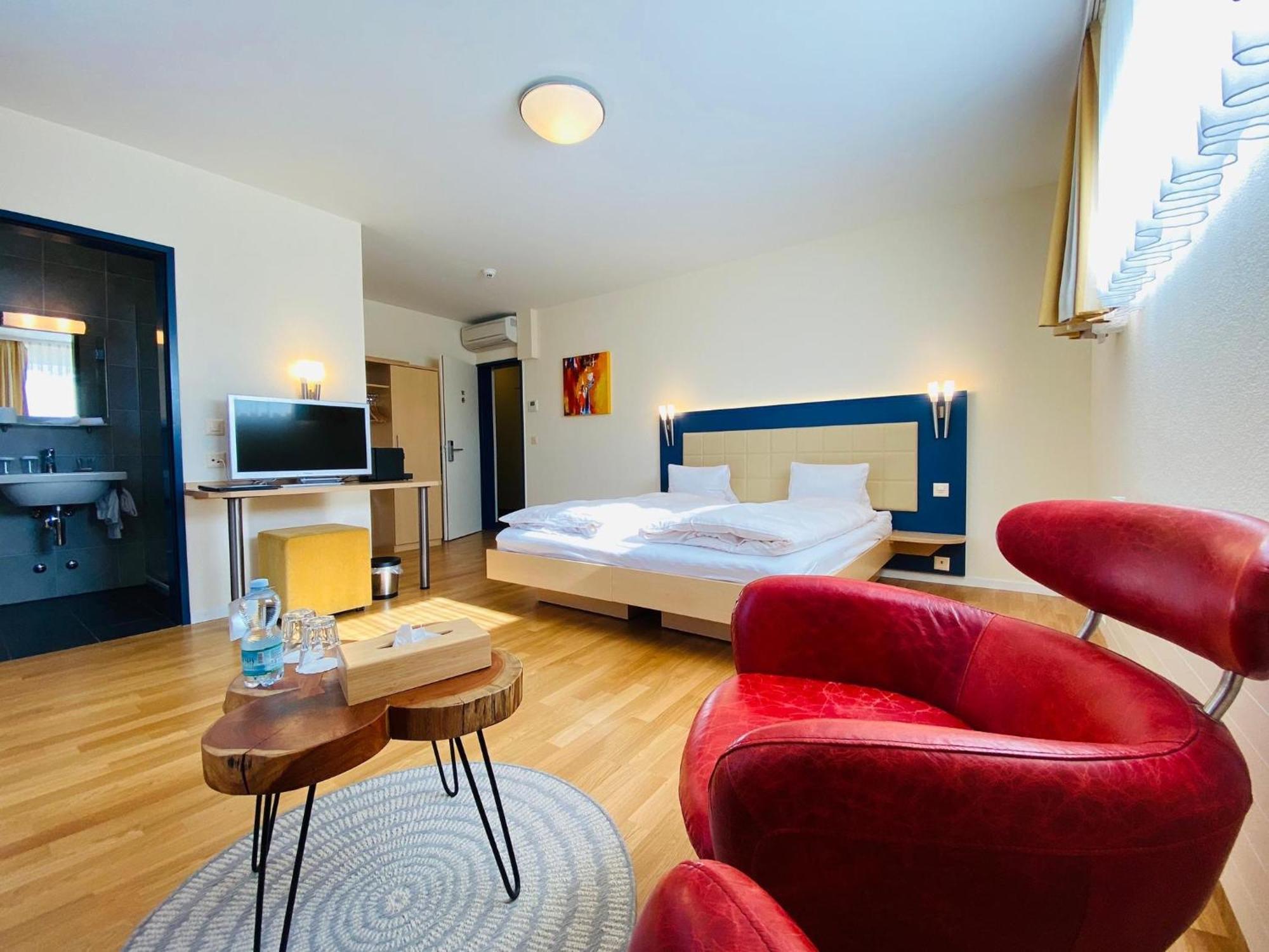 Hotel Felmis Self Check-In Horw Esterno foto